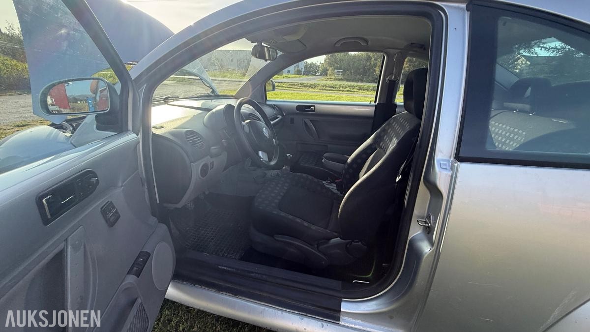 2000 Volkswagen Beetle, 2.0-116, 209335km