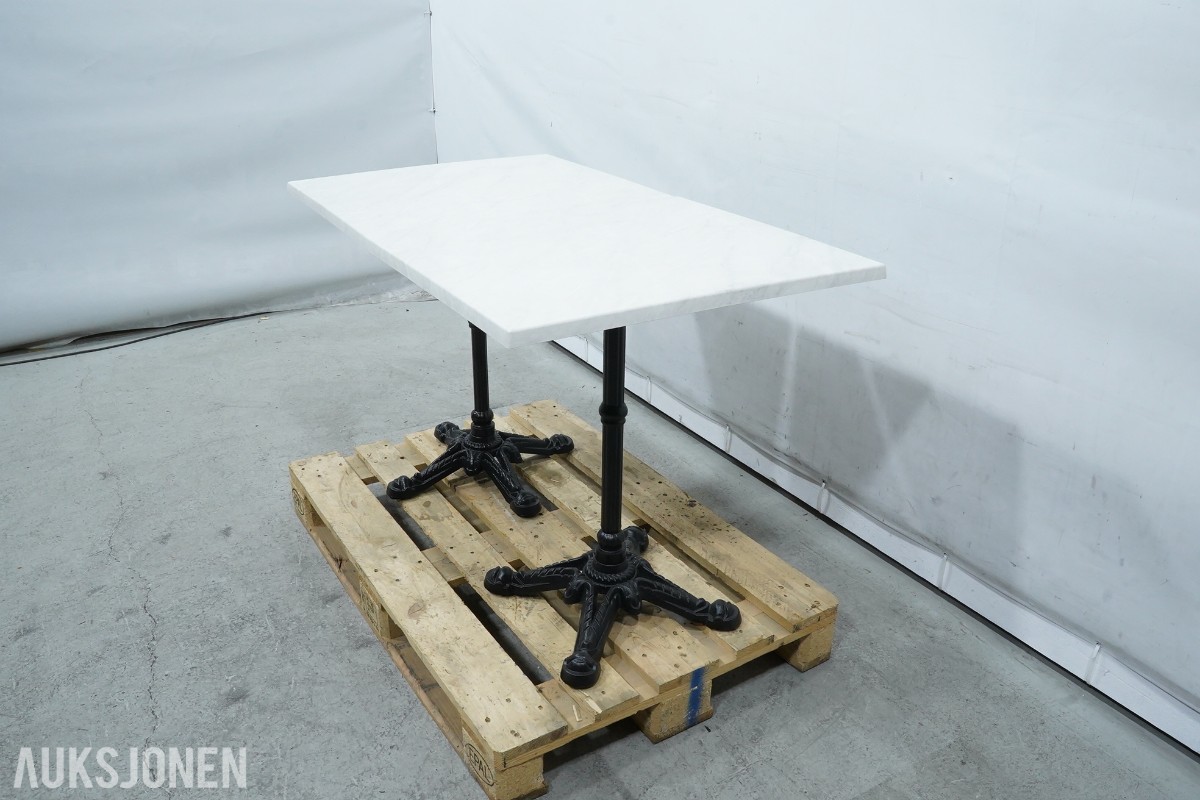12 stk kafébord 70 x 60 cm
