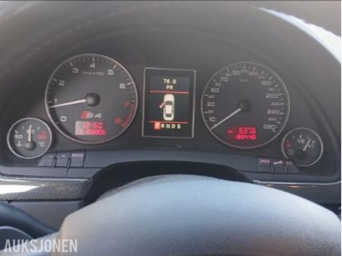 2006 Audi S4 V8 4.2 344HK Quattro 189 500 km
