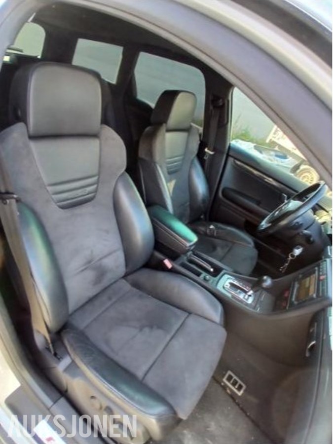 2006 Audi S4 V8 4.2 344HK Quattro 189 500 km