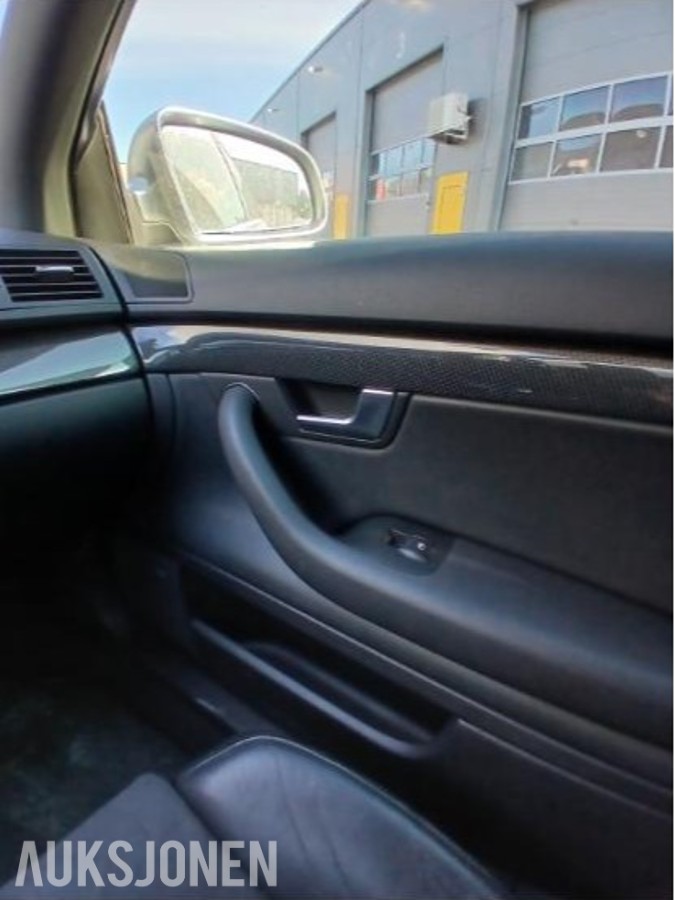 2006 Audi S4 V8 4.2 344HK Quattro 189 500 km
