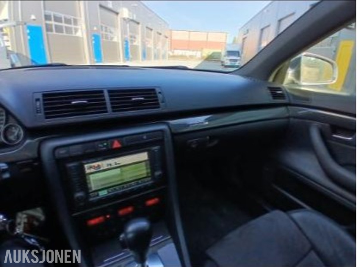 2006 Audi S4 V8 4.2 344HK Quattro 189 500 km