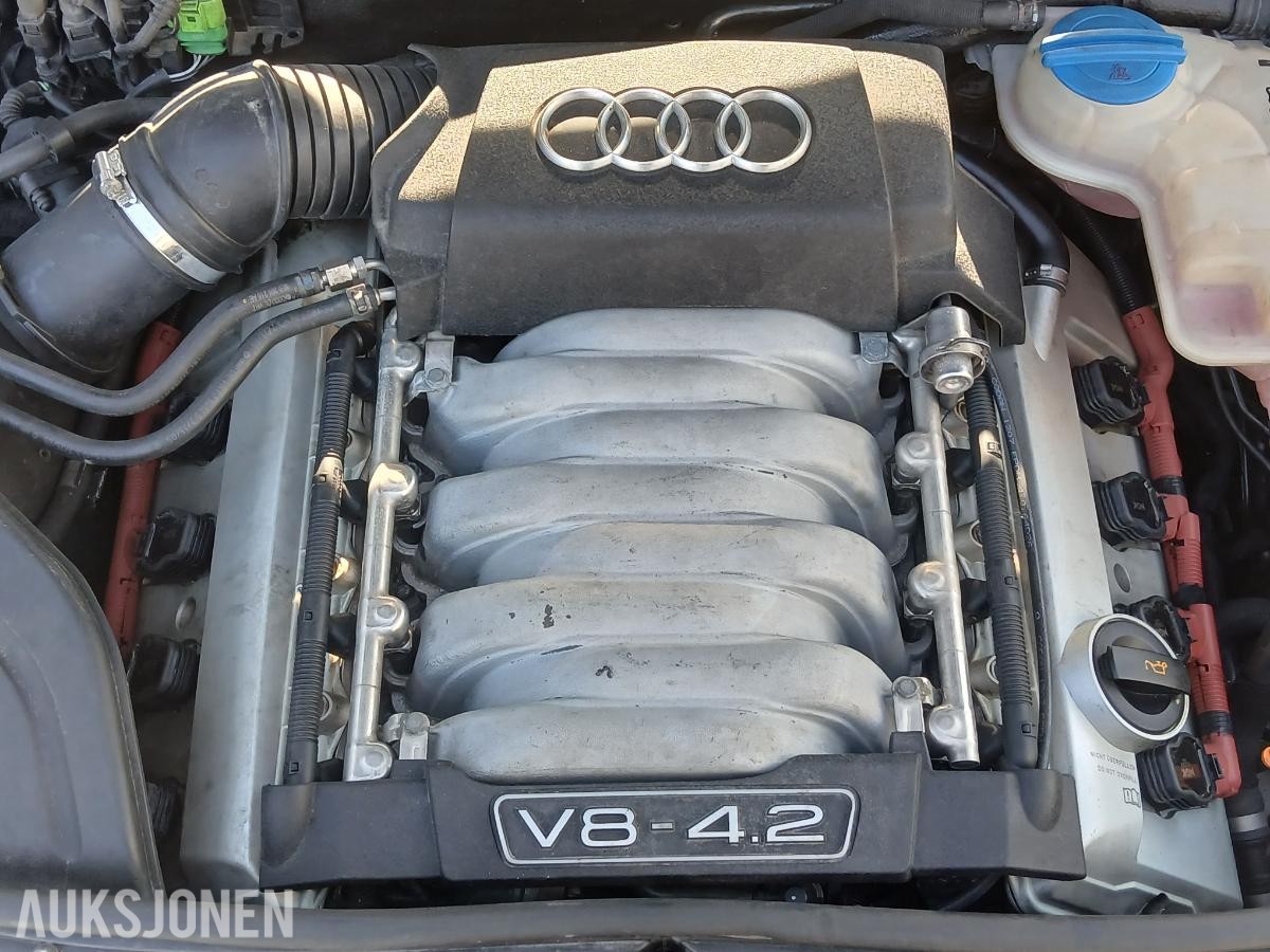 2006 Audi S4 V8 4.2 344HK Quattro 189 500 km