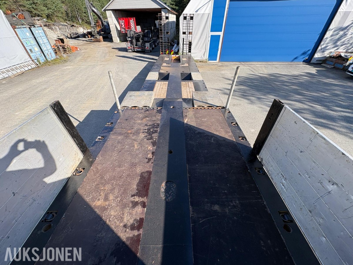 2018 Vang 3-akslet maskinsemi - EU godkjent til 21.03.2027 - delt bredding
