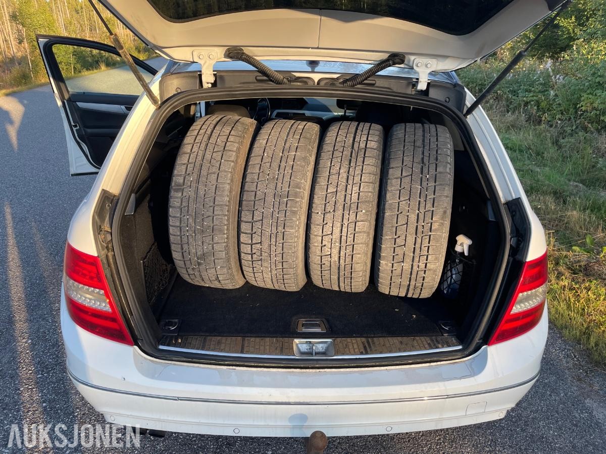 2013 Mercedes-Benz C 180 CDI 2.1 120hk Automat, Cruisekontroll, Hengerfeste