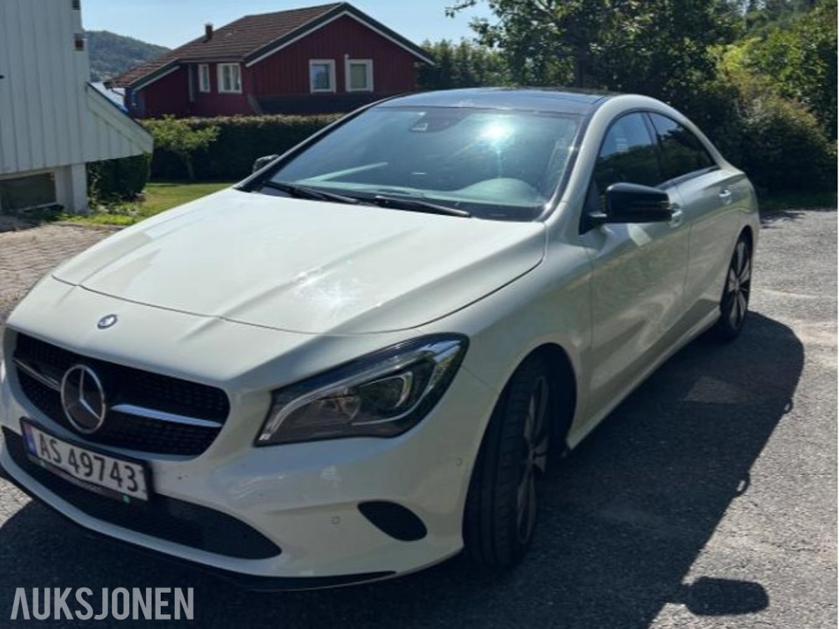 2017 Mercedes-Benz CLA 180 Coupe Automat, Ryggekamera, Soltak