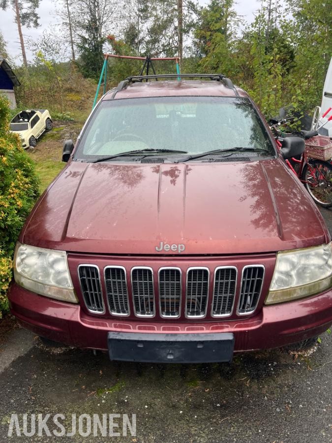 2001 Jeep Grand Cherokee 3,1 diesel høyrestyrt, delebil *Ingen minstepris*