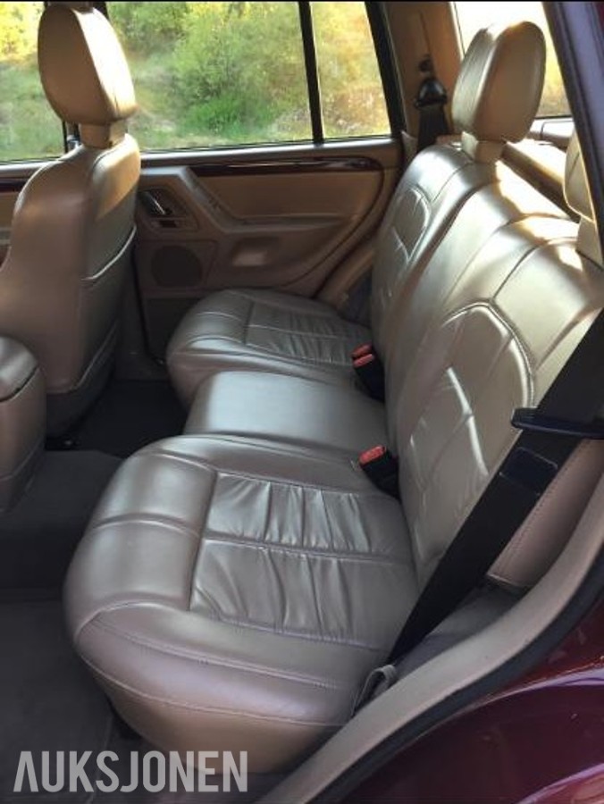 2001 Jeep Grand Cherokee 3,1 diesel høyrestyrt, delebil *Ingen minstepris*