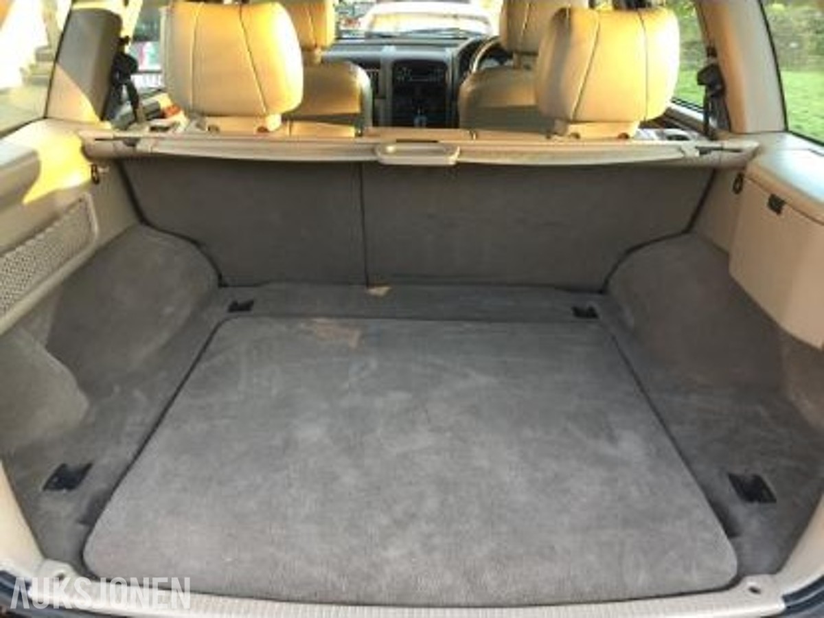 2001 Jeep Grand Cherokee 3,1 diesel høyrestyrt, delebil *Ingen minstepris*