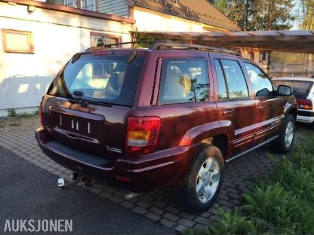 2001 Jeep Grand Cherokee 3,1 diesel høyrestyrt, delebil *Ingen minstepris*