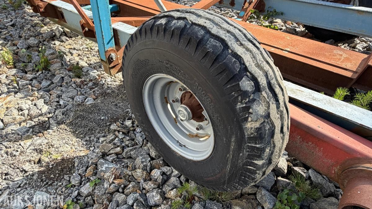 Opplagshenger for båt opptil 35 fot
