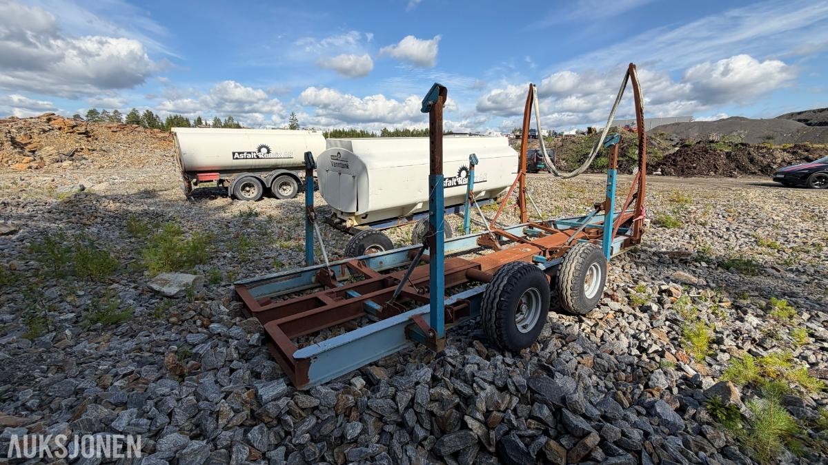Opplagshenger for båt opptil 35 fot