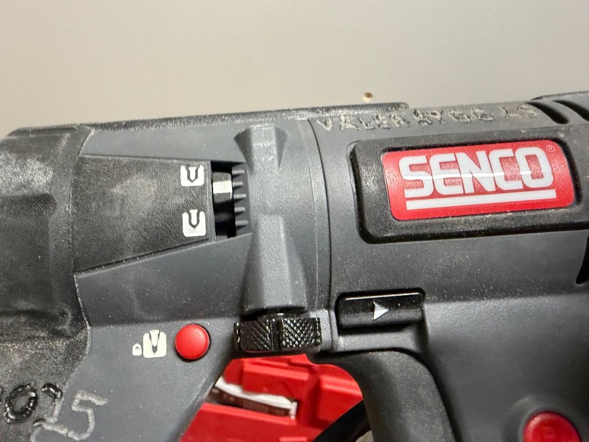 Senco DS525-18V DuraSpin skrueautomat m/koffert