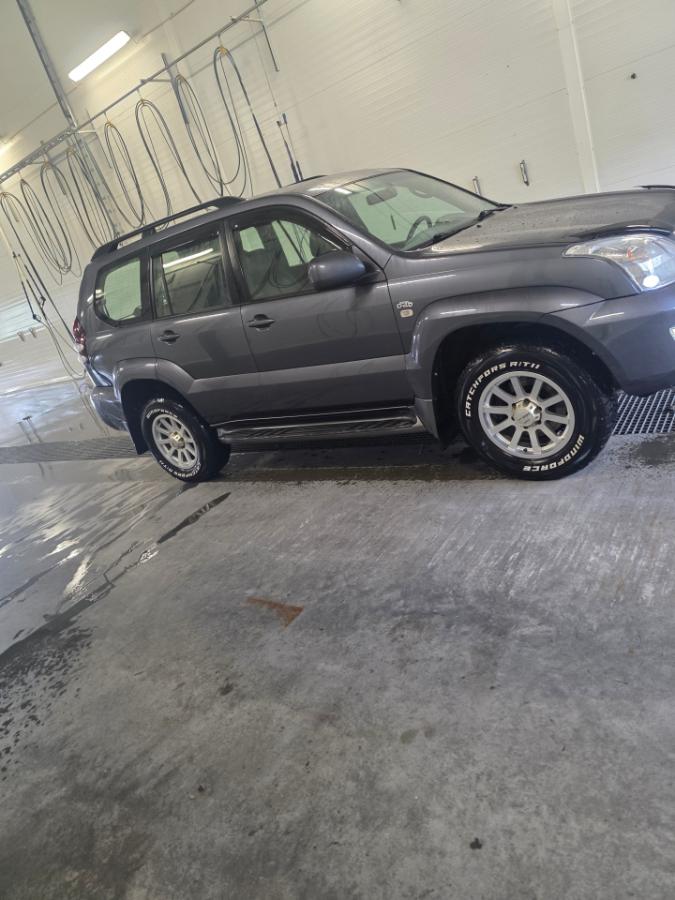 2004 Toyota Land Cruiser  3.0 166hk  4WD automat hengerfeste servicehistorikk s+v dekk eu ok 02.2028  