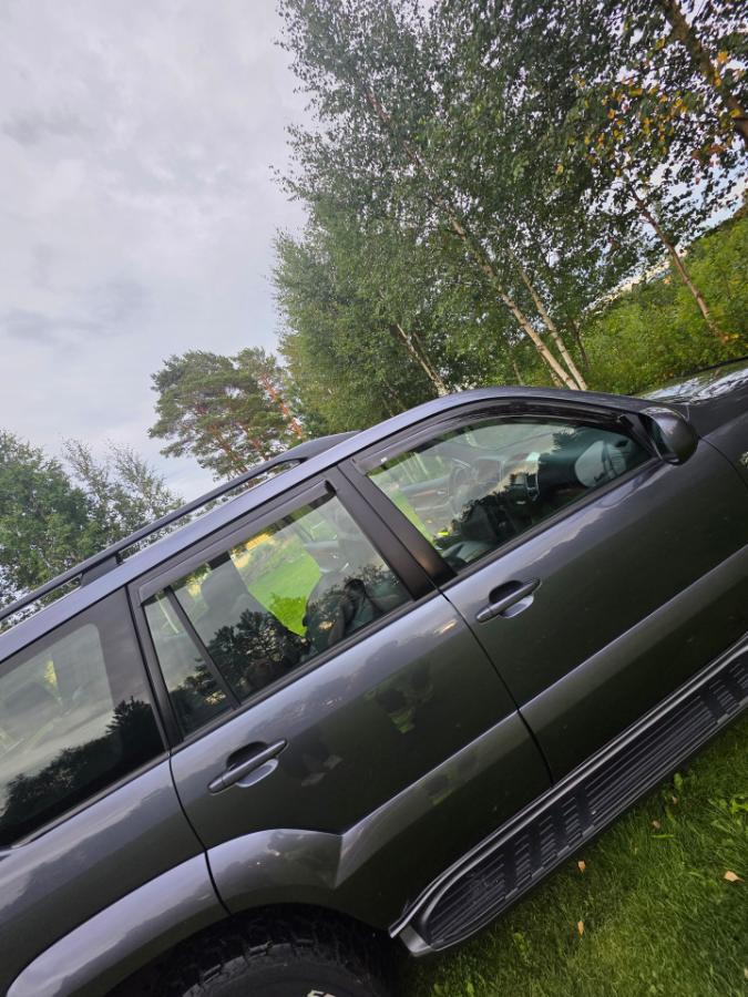 2004 Toyota Land Cruiser  3.0 166hk  4WD automat hengerfeste servicehistorikk s+v dekk eu ok 02.2028  