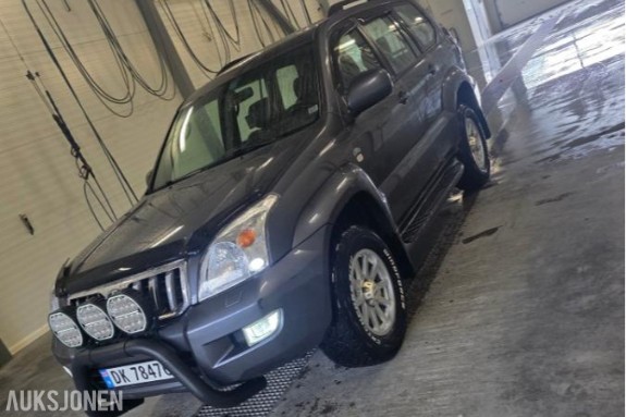 2004 Toyota Land Cruiser 3.0 166hk 4WD automat hengerfeste servicehistorikk s+v dekk eu ok 02.2028
