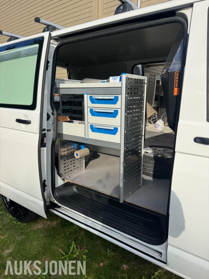 2021 Volkswagen Transporter, Automat, Cruisekontroll, Hengerfeste, Ryggekamera, S+V dekk