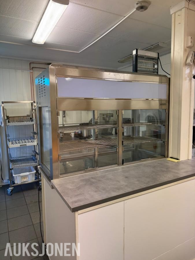 Proff kjøkken, Storkjøkken - Industrioppvaskmaskin, Kjøkkenbenk, tralle