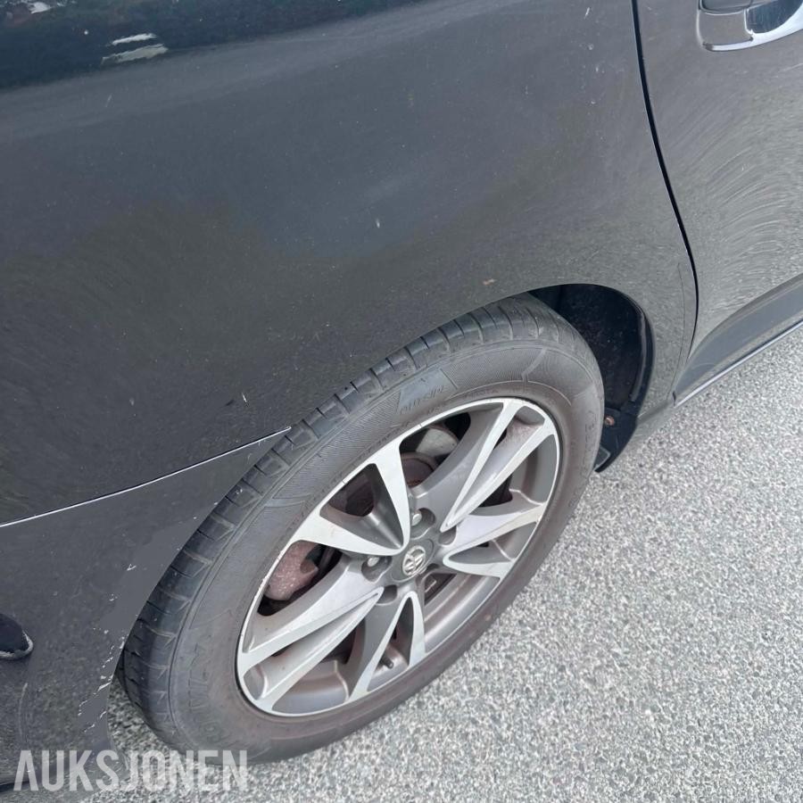 2012 Toyota Avensis 1.8 147 hk Automat Executive Ryggekamera Hengerfeste