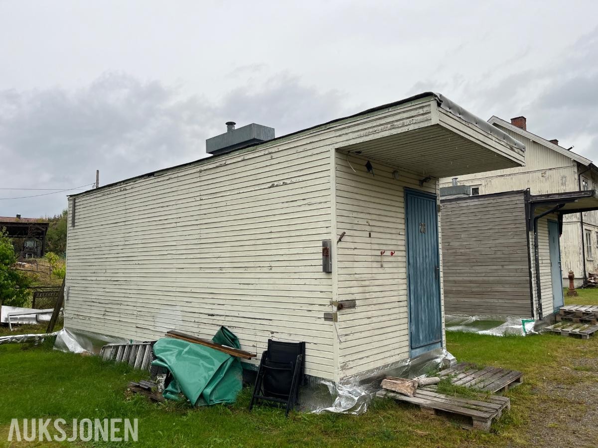 2 stk Boligbrakker *ingen minstepris*