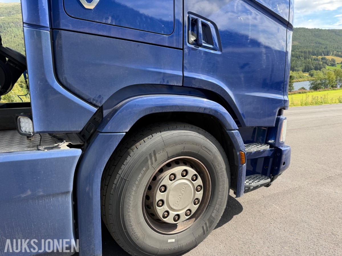 Scania S 650 6x4 bulk m/4 akslet bulkslep, Euro 6T, Helluft, 