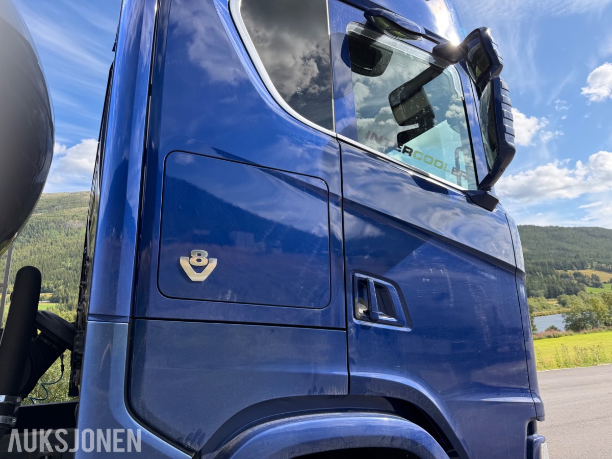 Scania S 650 6x4 bulk m/4 akslet bulkslep, Euro 6T, Helluft, 