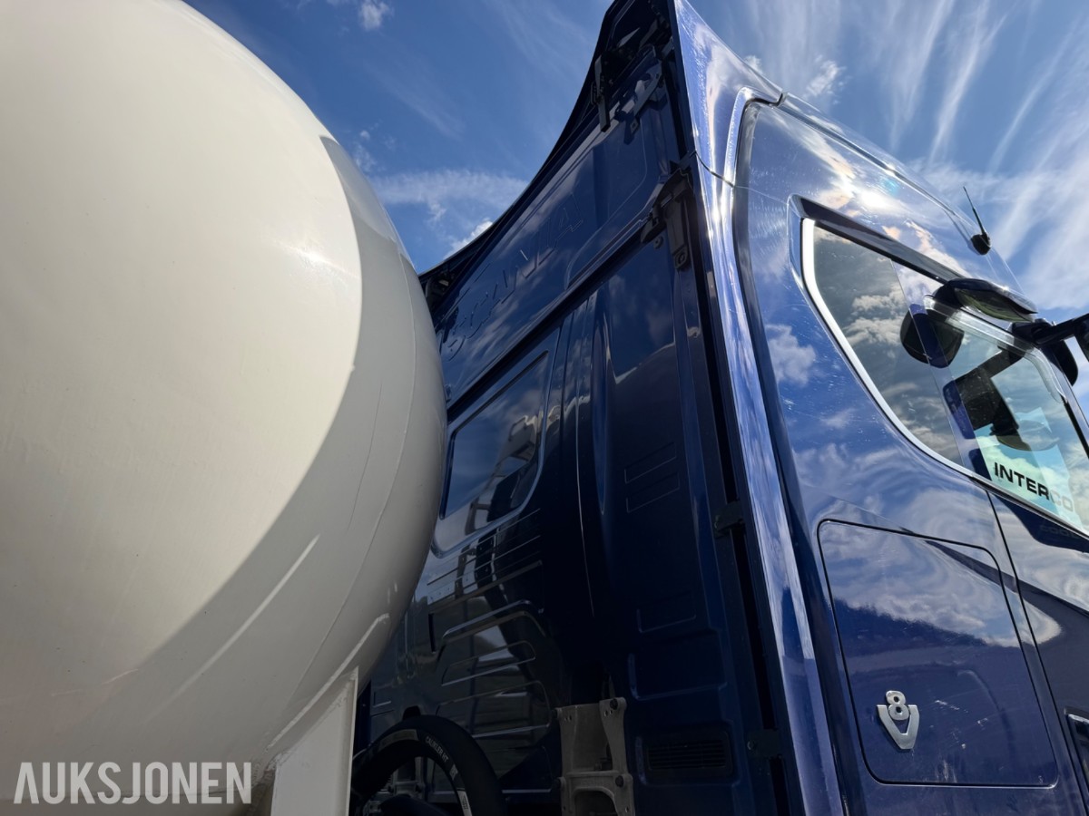 Scania S 650 6x4 bulk m/4 akslet bulkslep, Euro 6T, Helluft, 