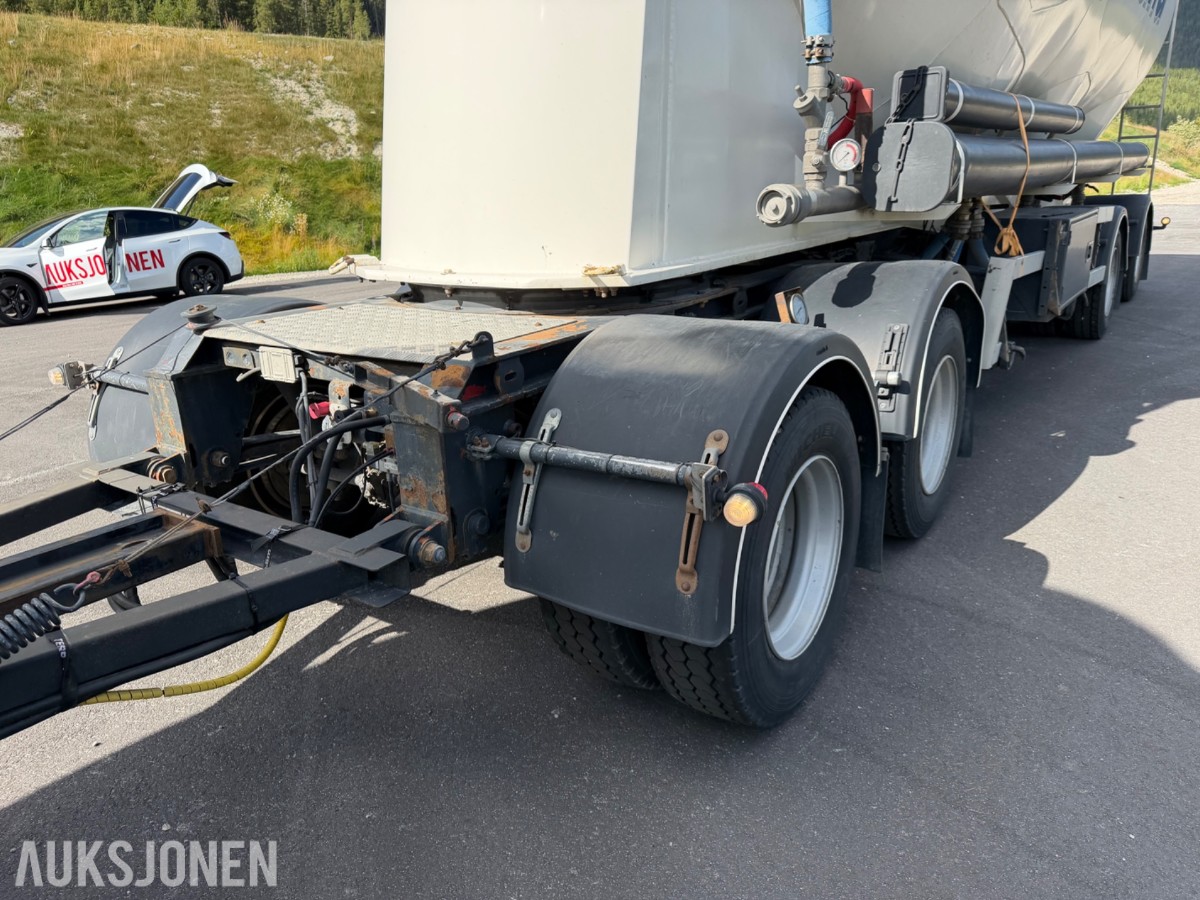 Scania S 650 6x4 bulk m/4 akslet bulkslep, Euro 6T, Helluft, 