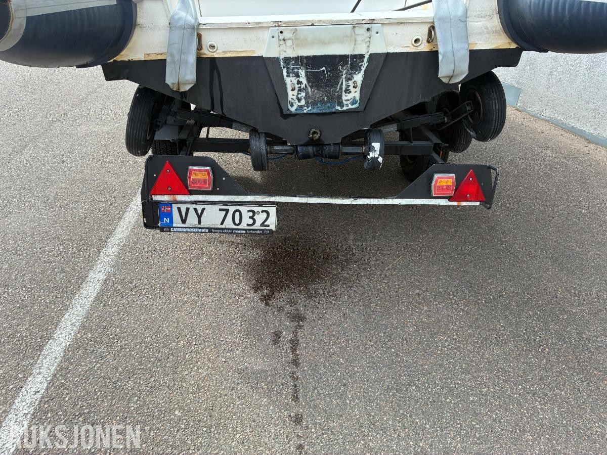 2002 Ribeye B uten motor med registrert henger