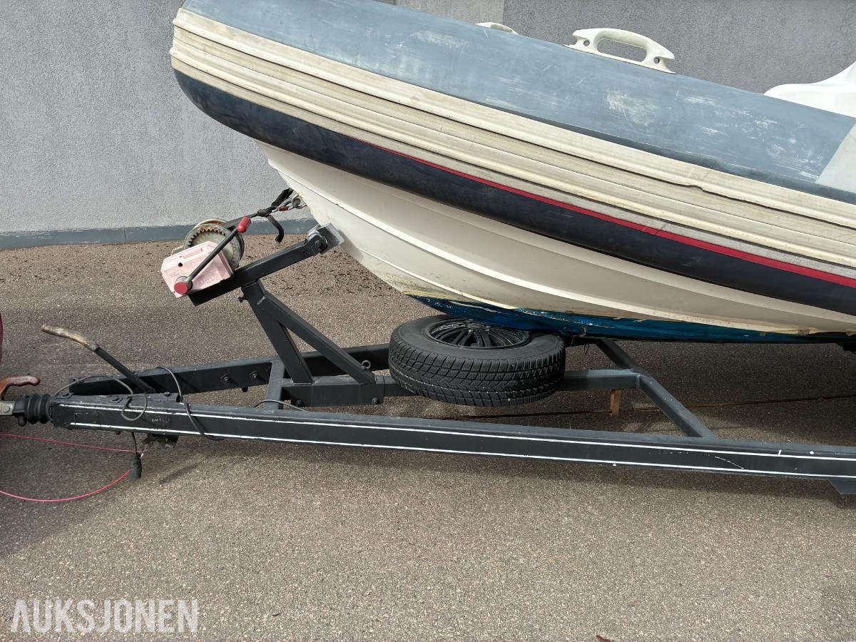 2002 Ribeye B uten motor med registrert henger