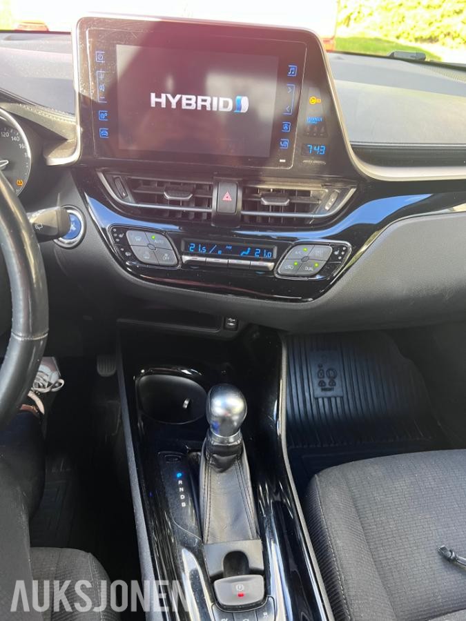 2018 Toyota C-HR 1,8i Hybrid Cruisekontroll S+V Dekk