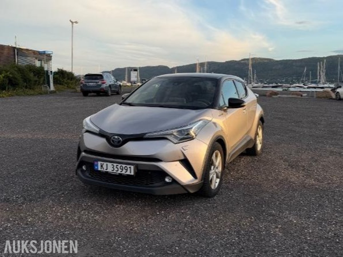 2018 Toyota C-HR 1,8i Hybrid Cruisekontroll S+V Dekk