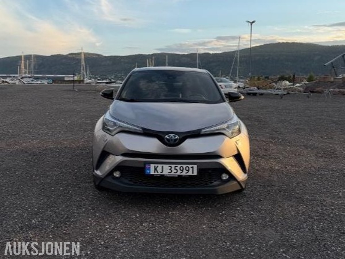 2018 Toyota C-HR 1,8i Hybrid Cruisekontroll S+V Dekk