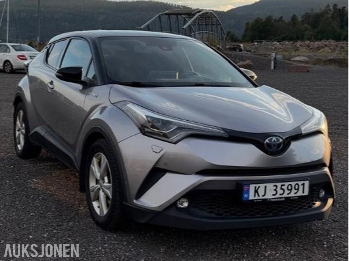 2018 Toyota C-HR 1,8i Hybrid Cruisekontroll S+V Dekk