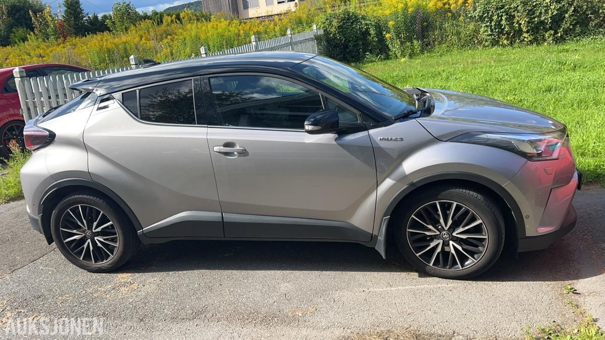 2018 Toyota C-HR 1,8i Hybrid Cruisekontroll S+V Dekk