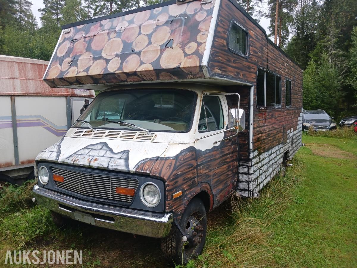 1977 Winnebago Campingbil V8