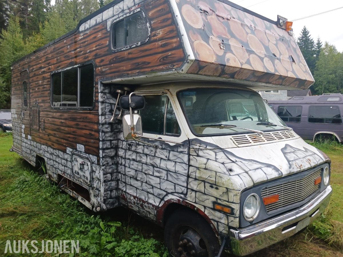 1977 Winnebago Campingbil V8