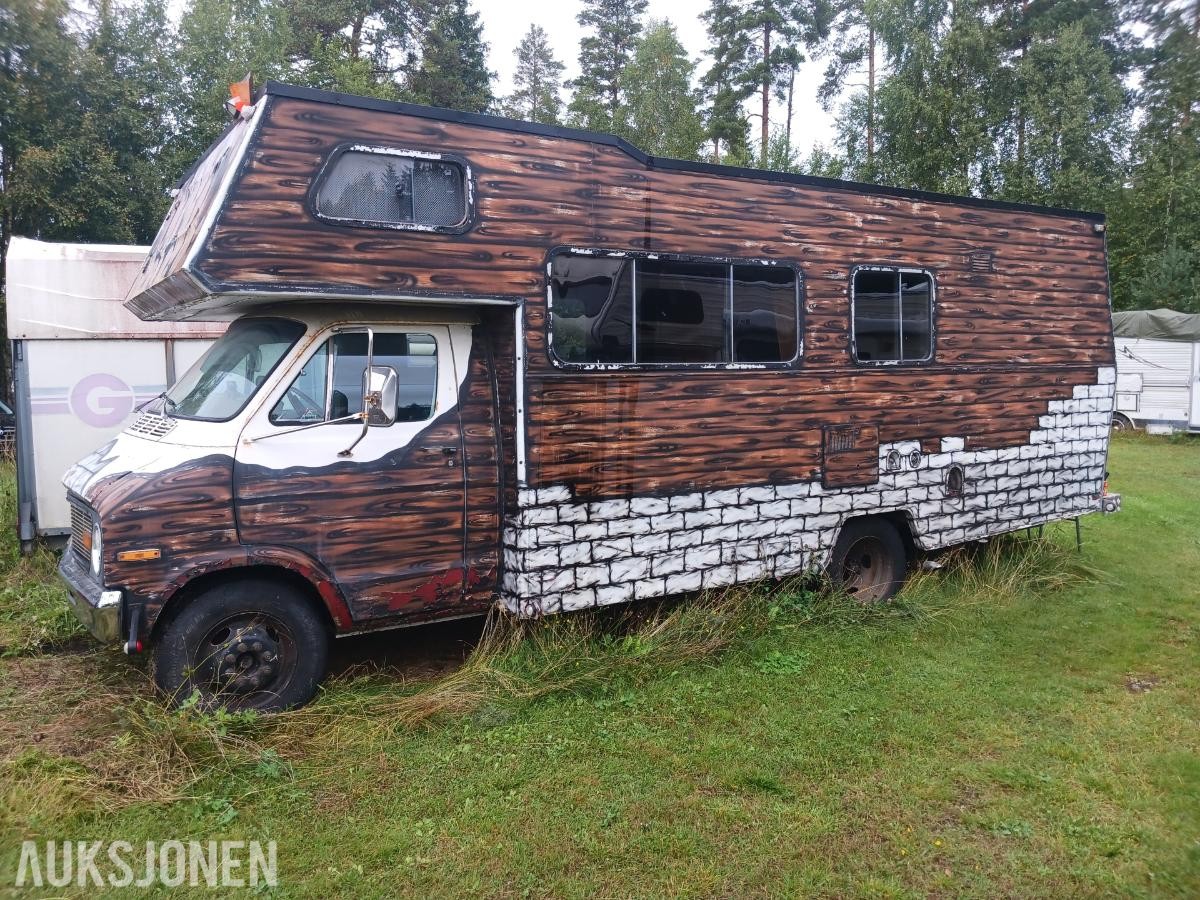 1977 Winnebago Campingbil V8