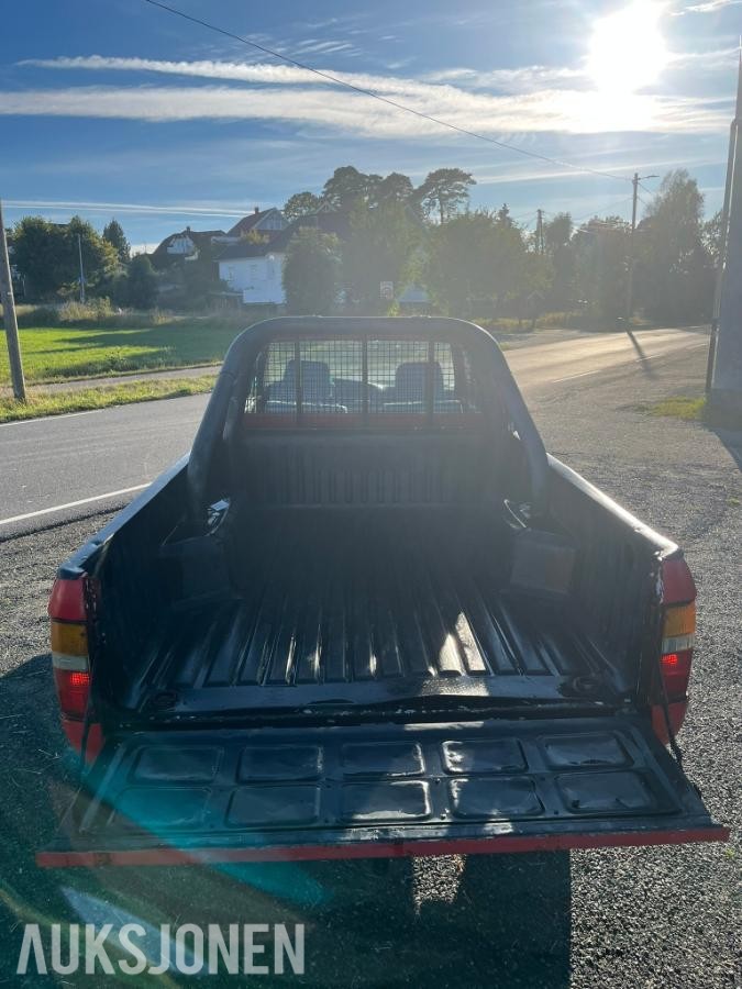 1992 Toyota HiLux 2.4 Diesel 83hk 4WD *INGEN MINSTEPRIS*