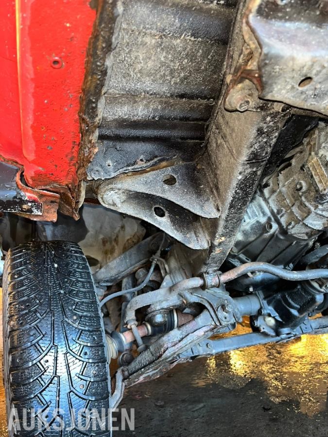 1992 Toyota HiLux 2.4 Diesel 83hk 4WD *INGEN MINSTEPRIS*
