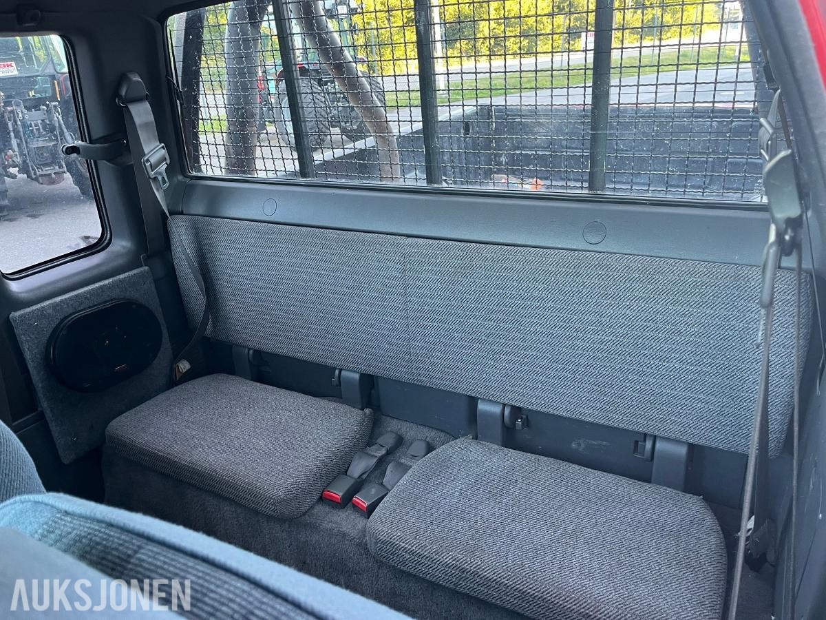 1992 Toyota HiLux 2.4 Diesel 83hk 4WD *INGEN MINSTEPRIS*