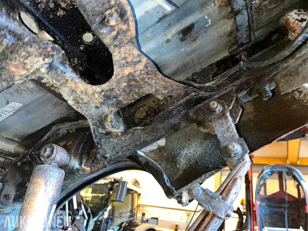 1992 Toyota HiLux 2.4 Diesel 83hk 4WD *INGEN MINSTEPRIS*