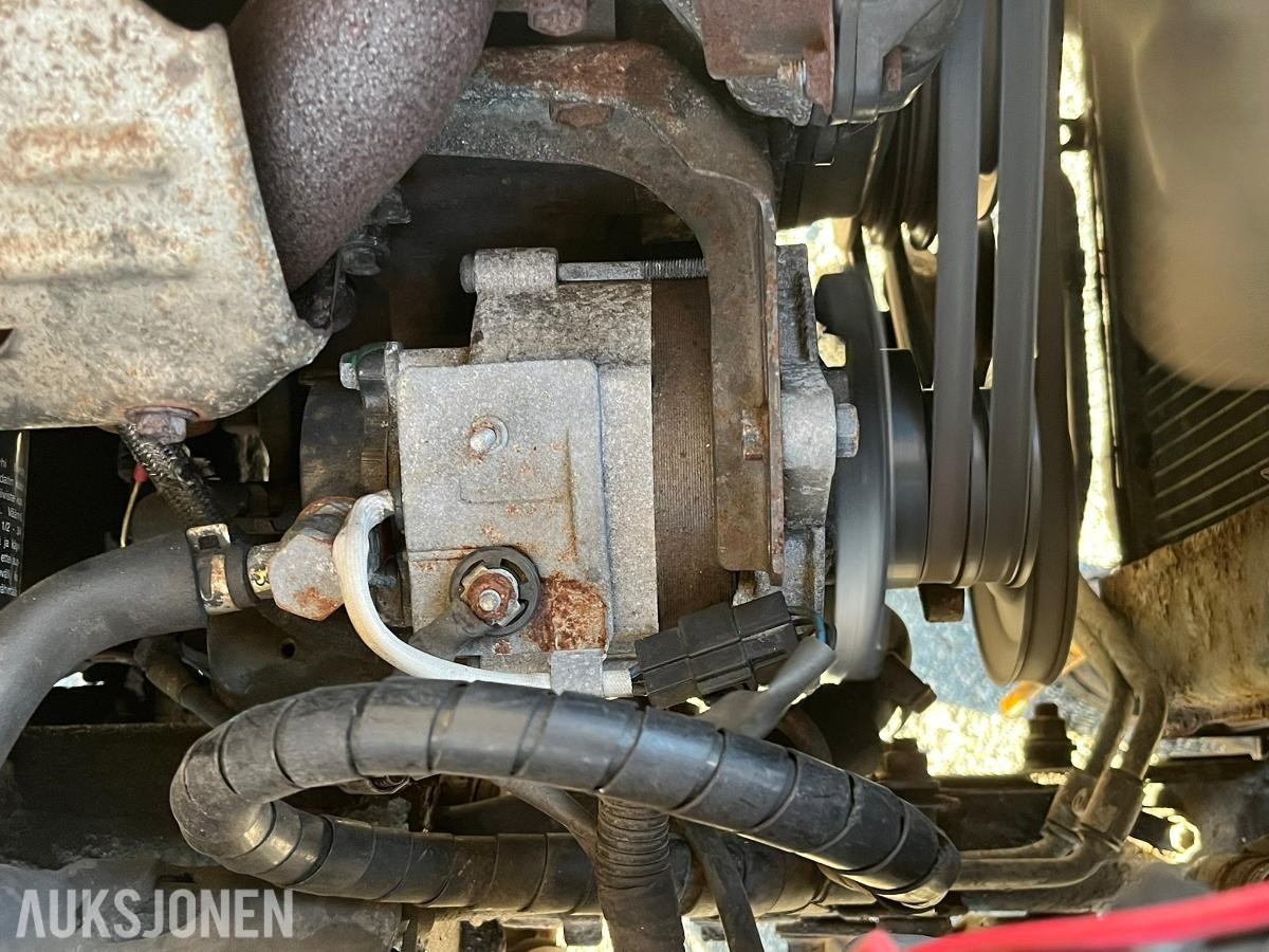 1992 Toyota HiLux 2.4 Diesel 83hk 4WD *INGEN MINSTEPRIS*