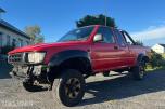 1992 Toyota HiLux 2.4 Diesel 83hk 4WD *INGEN MINSTEPRIS*