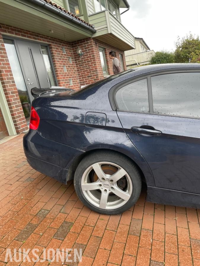 2006 BMW E90 316I 1.6 116HK CRUISEKONTROLL HENGERFESTE