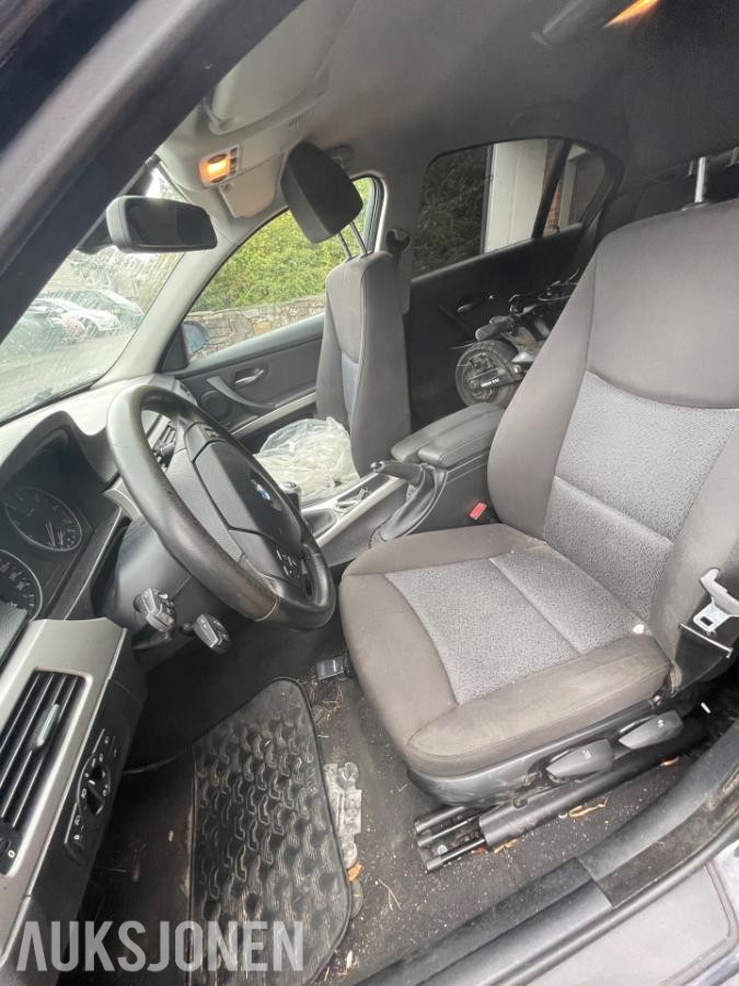 2006 BMW E90 316I 1.6 116HK CRUISEKONTROLL HENGERFESTE