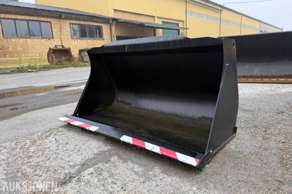 2023 JCB hjullasterskuff.