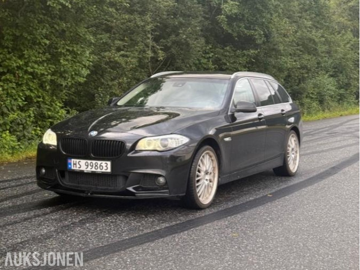 2011 BMW F11 520D 163hk Automat, Cruisekontroll, Hengerfeste