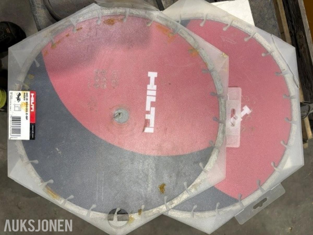 Diverse diamantblader for betongskjæring