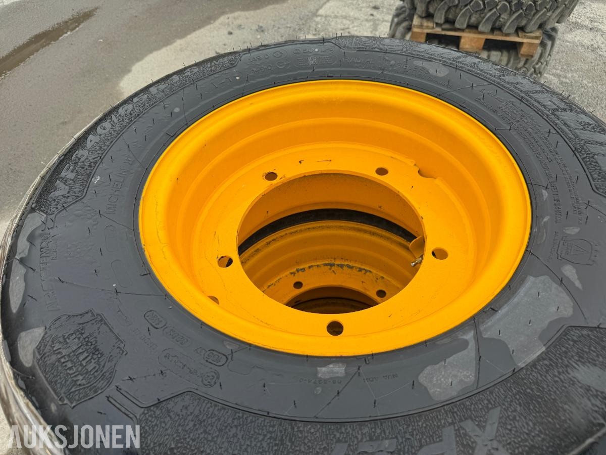 4 stk. Michelin 340/65 R18 hjul(3cx)